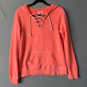 American Eagle Womens Beachy Pullover Hoodie M Coral Lace Up Neck Cotton READ